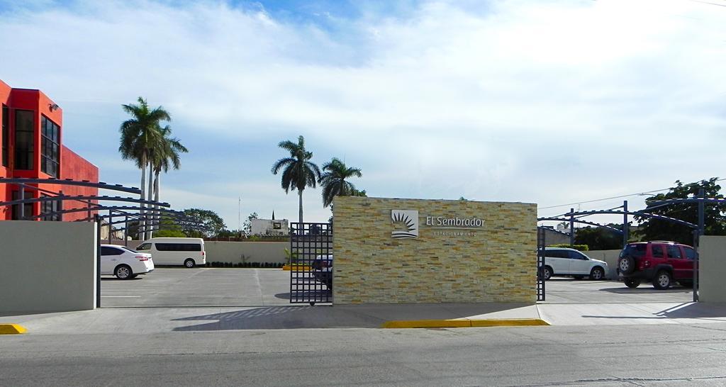 Hotel El Sembrador Guasave エクステリア 写真