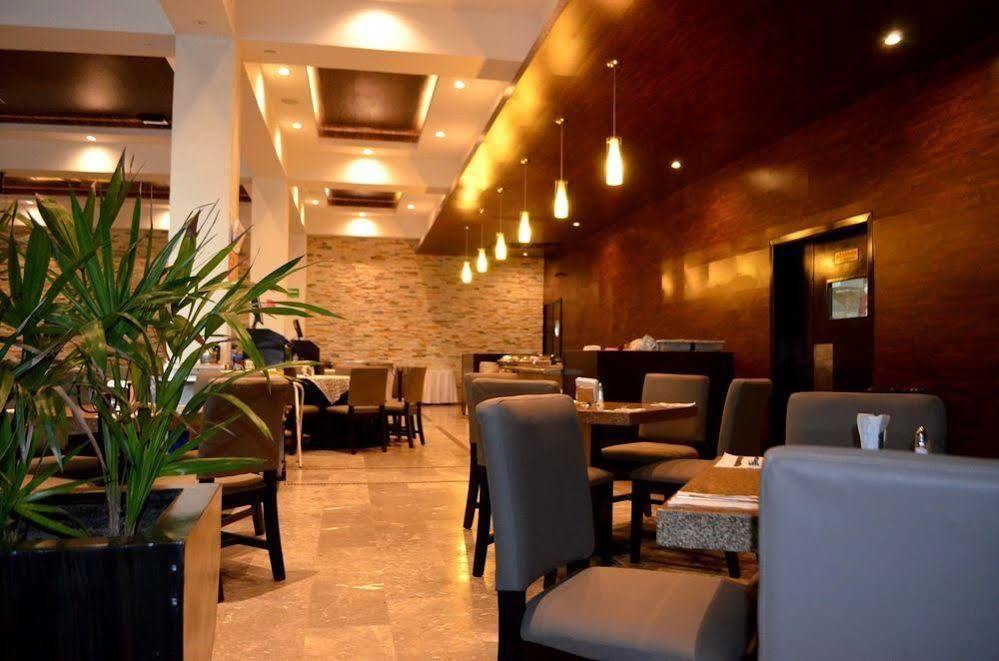 Hotel El Sembrador Guasave エクステリア 写真